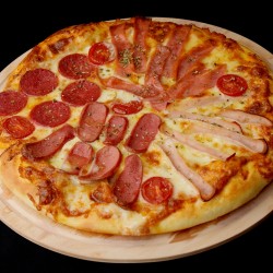 Cold meat pizza