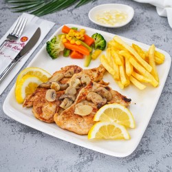 Chicken Slices With Lemon And Garlic